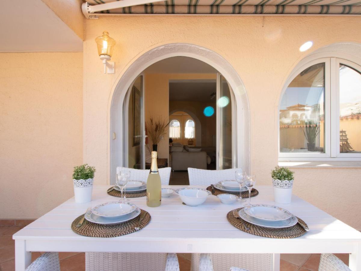 Holiday Home Bonica By Interhome 엠푸리아브라바 외부 사진